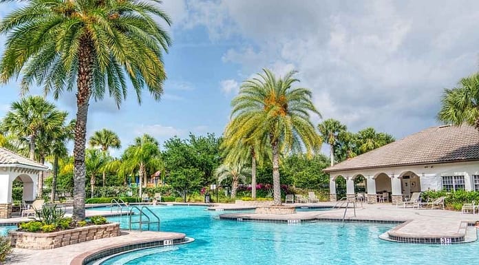 Swimming Pool with Water: Maintenance & Cleaning Tips Swimming Pool with Water